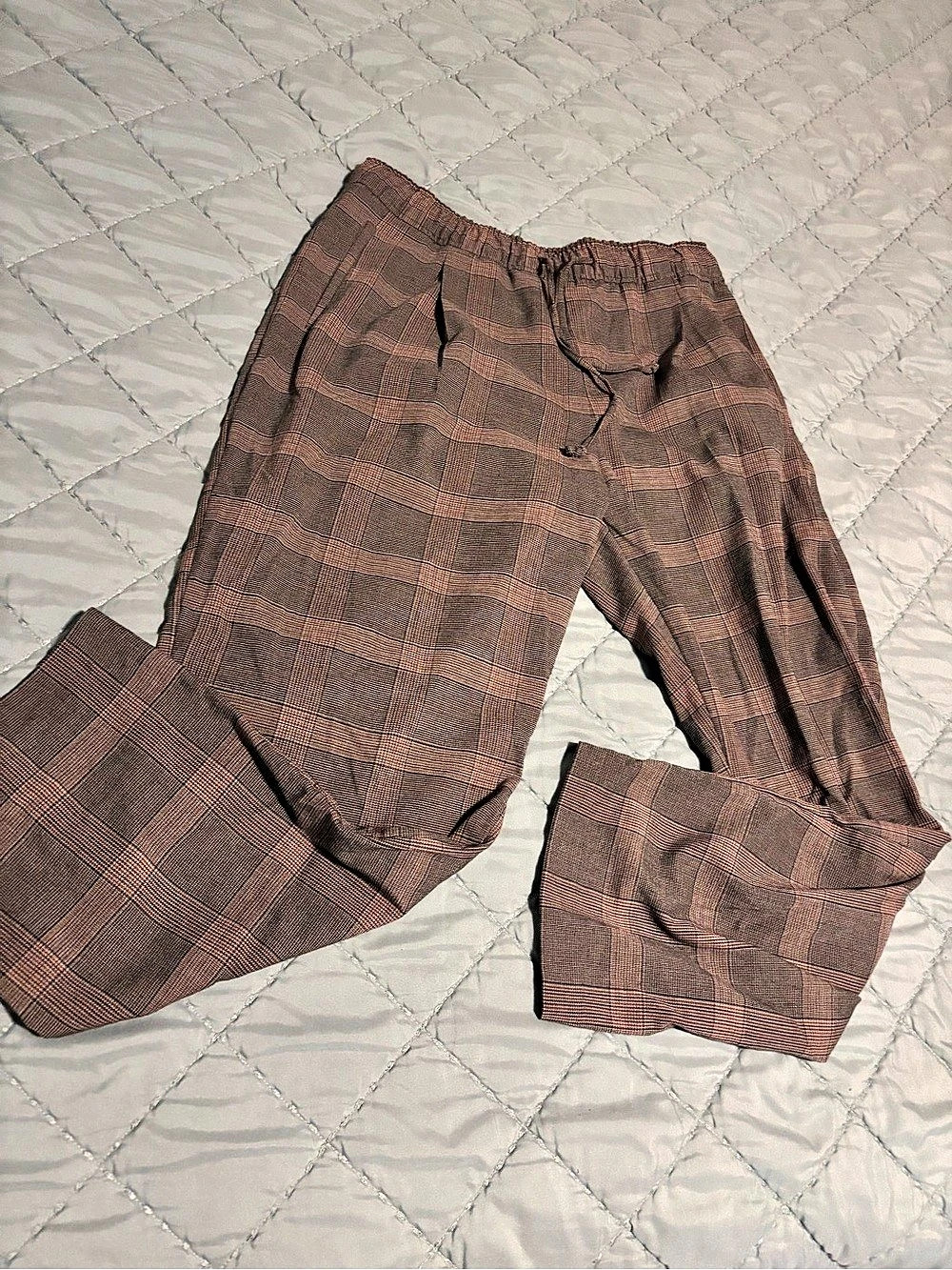 Old Navy High-Waisted Billie Straight Plaid Ankle Trouser